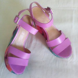 Aldo Purple multi-color high heel platform wedge sandal, Size 8.5 Pre-owned.